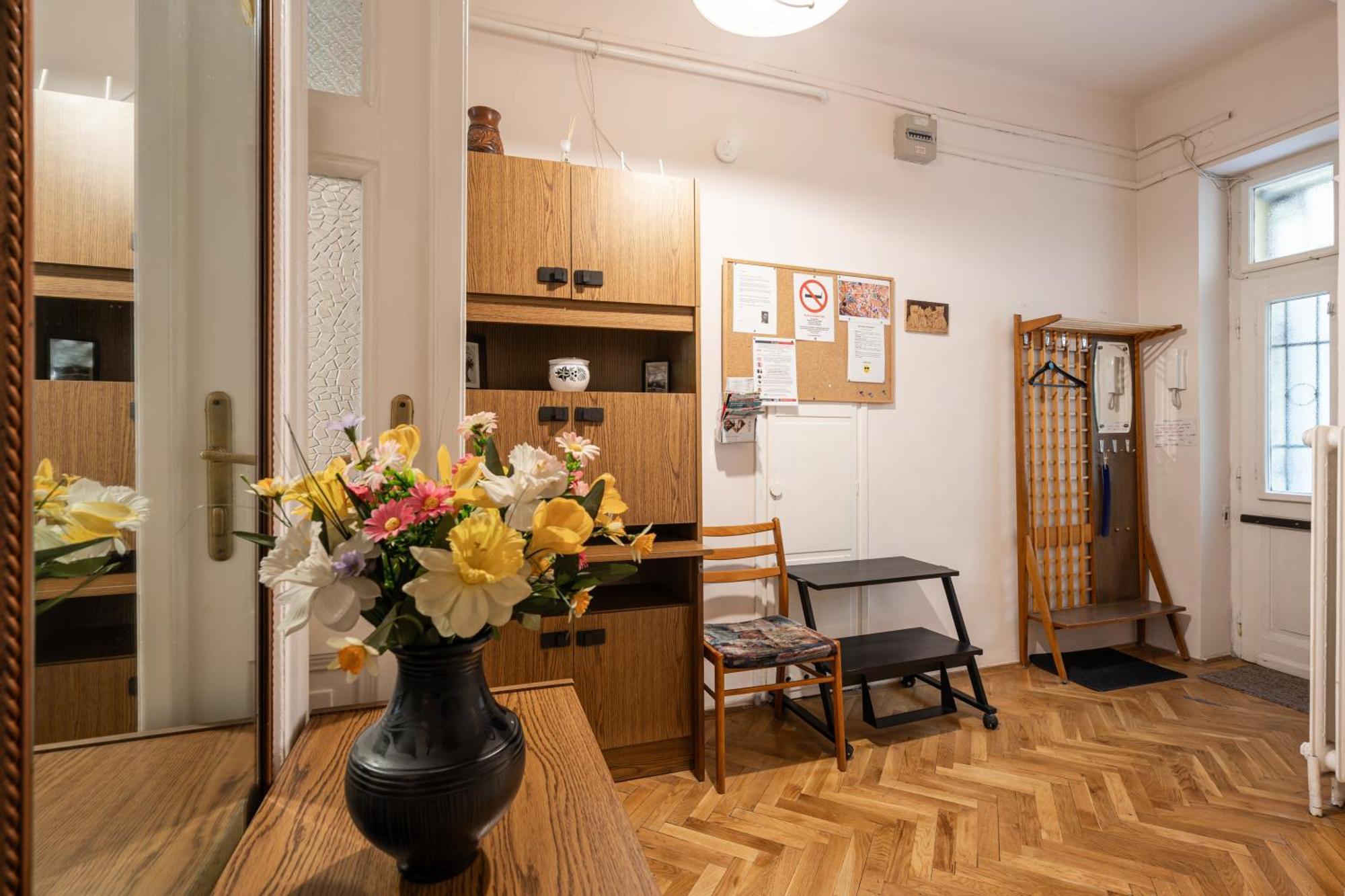 Bpr W21 Retro Home With Balcony Βουδαπέστη Εξωτερικό φωτογραφία